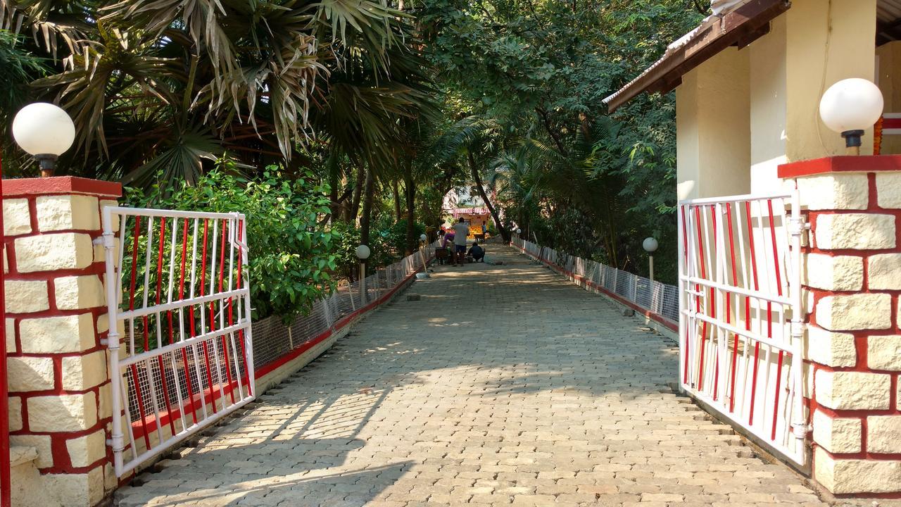 Domonica Holiday Homes Thane Exterior photo